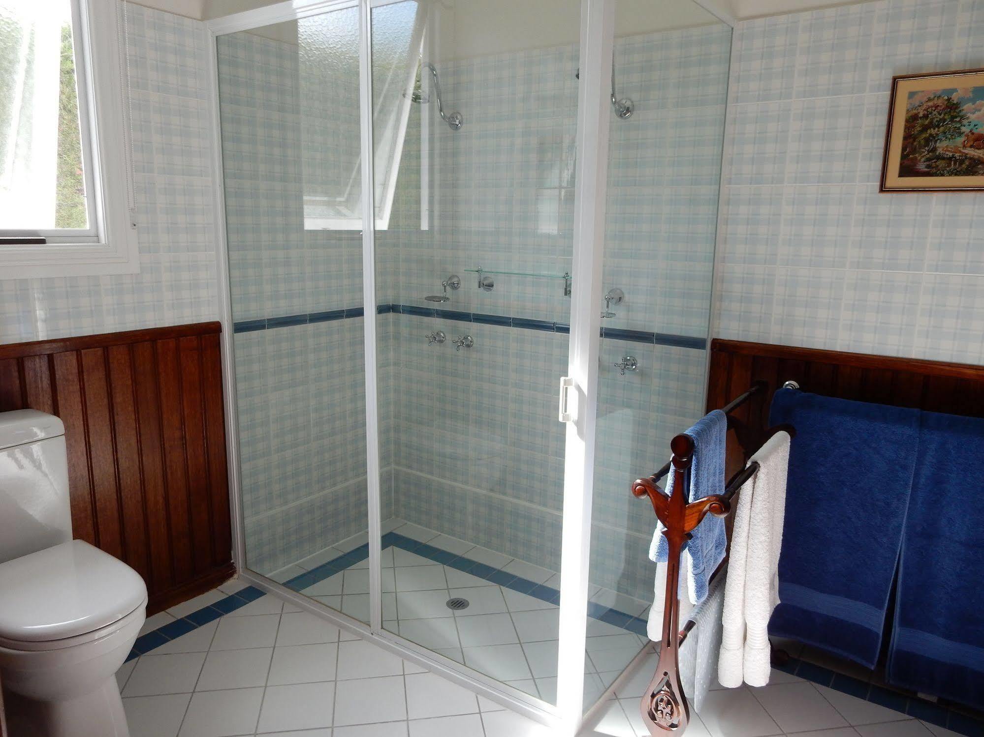 Bed and Breakfast Walton House Хьюонвилл Экстерьер фото